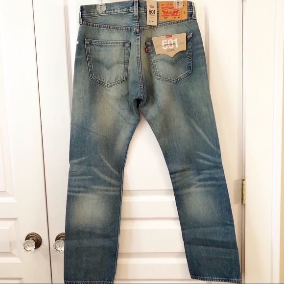 *SOLD*Levi’s 501 Button Down Jeans 32X30. - Picture 8 of 8